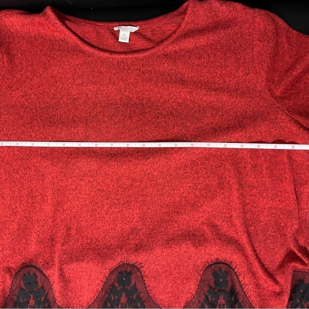 Red Asymmetrical Boxy Blouse with Black Lace Detail - Picture 6 of 6